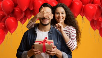 35+ Happy Anniversary Wishes for Boyfriend That’ll Melt His Heart