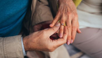75 Touching Anniversary Wishes for Parents That Celebrate Their Love