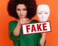 50+ Fake Friends Quotes To Reveal And Reflect On The Bitter Truth