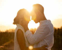 85+ Love Paragraphs For Her To Celebrate And Admire Your Partner