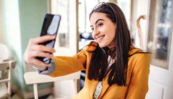 65 Selfie Captions for Instagram to Match Every Mood and Angle