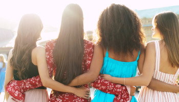 76 apodos para amigas tiernos, graciosos y originales