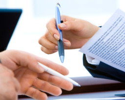 Carta de renuncia: ejemplos formales para distintos motivos