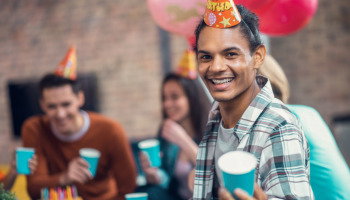 Cartas de cumpleaños para un hijo que emocionan y llegan al corazón