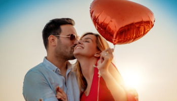 Feliz primer mes de novios: frases únicas para expresar lo que sientes