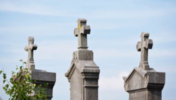 51 frases bíblicas para lápidas ideales para honrar a un ser querido