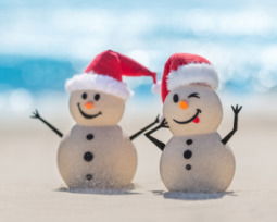 Frases chistosas de Navidad para compartir buen humor y alegría