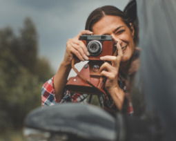 52 frases para fotos de Facebook: ideas únicas para destacar tu perfil
