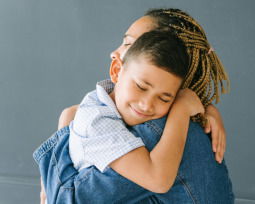 34 frases para mi hijo que está creciendo y merece saber cuánto lo amo