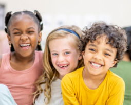 46 frases sobre la paz para niños que inspiran bondad y respeto