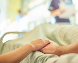 Palabras para una persona que va a cirugía y necesita fuerza