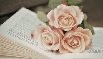 32 poemas famosos e imprescindibles de la literatura en español