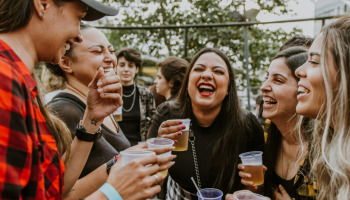 63 preguntas random para romper el hielo y divertirte