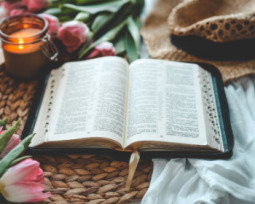 34 versículos para mujeres que fortalecen la fe y el corazón