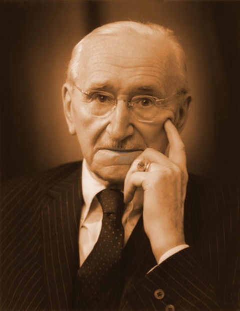 Friedrich Hayek - Pensador