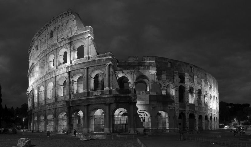 No fim do jogo, o rei e o peão voltam Provérbio italiano - Pensador