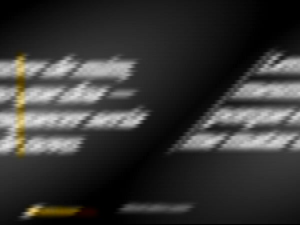 “Lembre de mim, mesmo que doa — porque esquecer seria me matar de novo.” __Jalison santos... Frase de Pensador JALISON SANTOS 98733-8730.