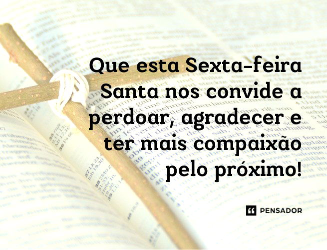 Cruz em cima de uma Bíblia.