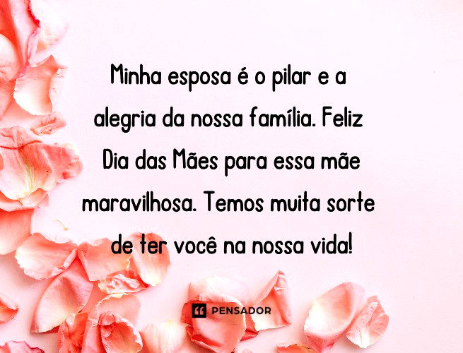 Minha esposa é o pilar e a alegria da nossa família. Feliz Dia das Mães para essa mãe maravilhosa. Temos muita sorte de ter você na nossa vida!